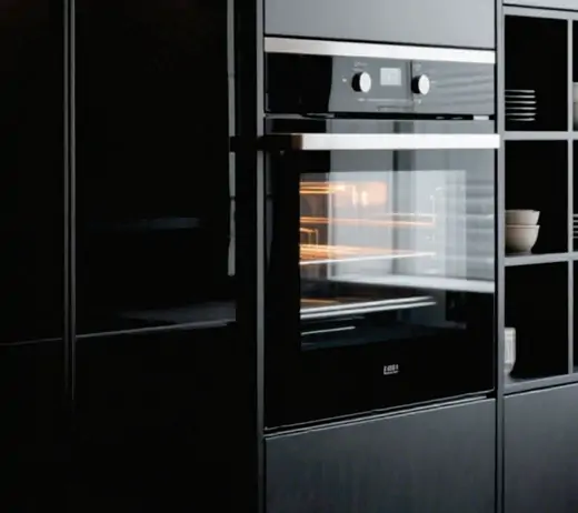 Oven